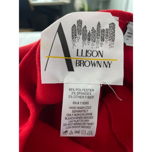 Allison Brown NY Dramatic Cape with Mega Buttons Size 2X Relaxed Fit Red Layers - Picture 4 of 7